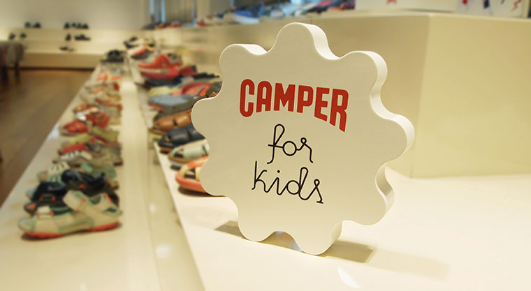 Camper Corporate Displays