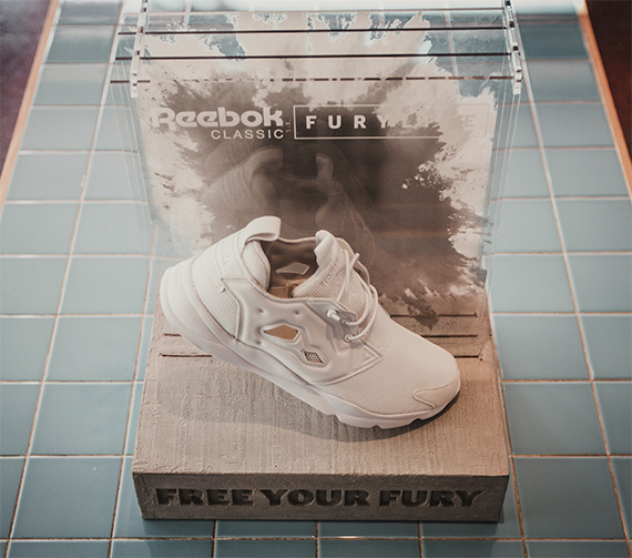 REEBOK - Fury Lite