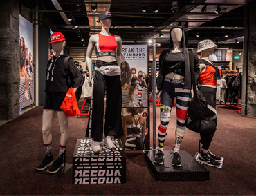 REEBOK Meet U There